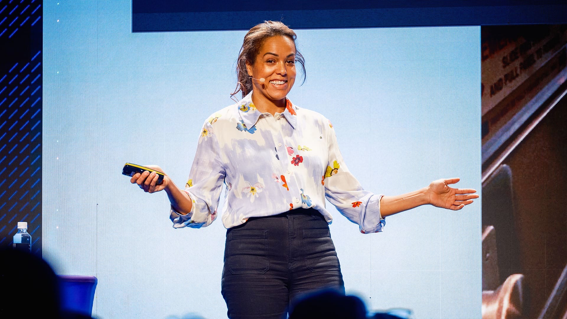 Elaine Eksvärd