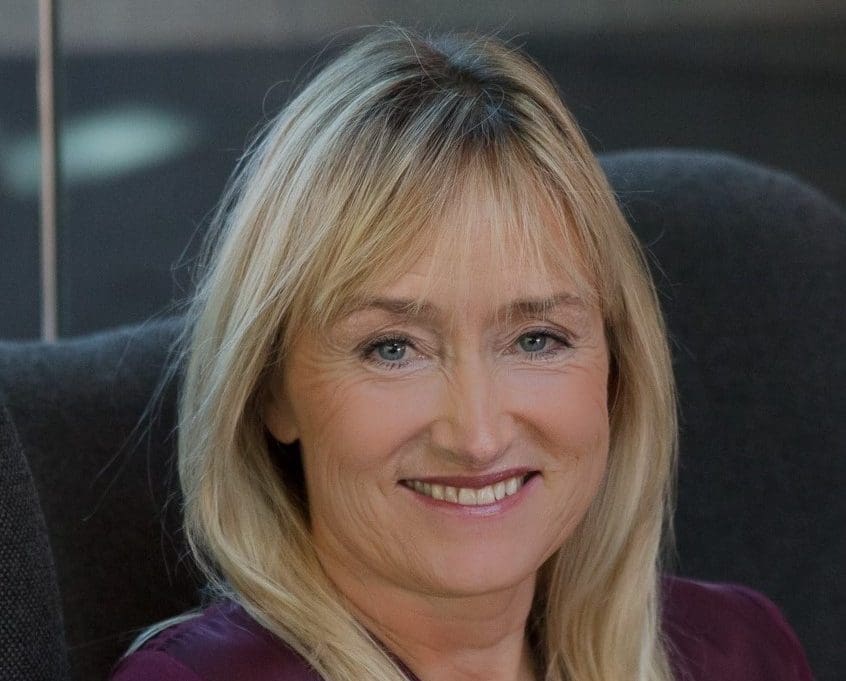 Vigdis Austrheim, en erfaren leder snakker blant annet om avstandsledelse.